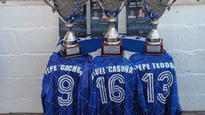 Copas y Camisetas homenaje 